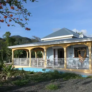  Hébergement de vacances Stenella